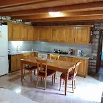 Tsarouxi Village 2 Апартаменты *