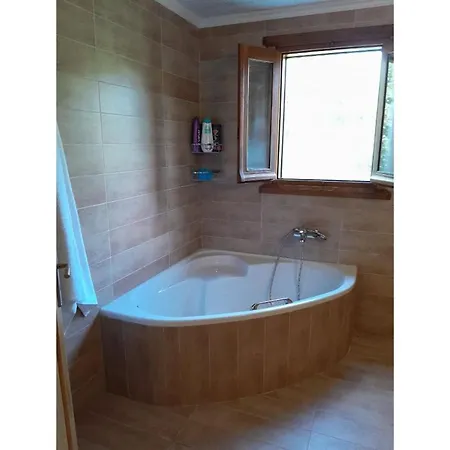 Tsarouxi Village 2 *